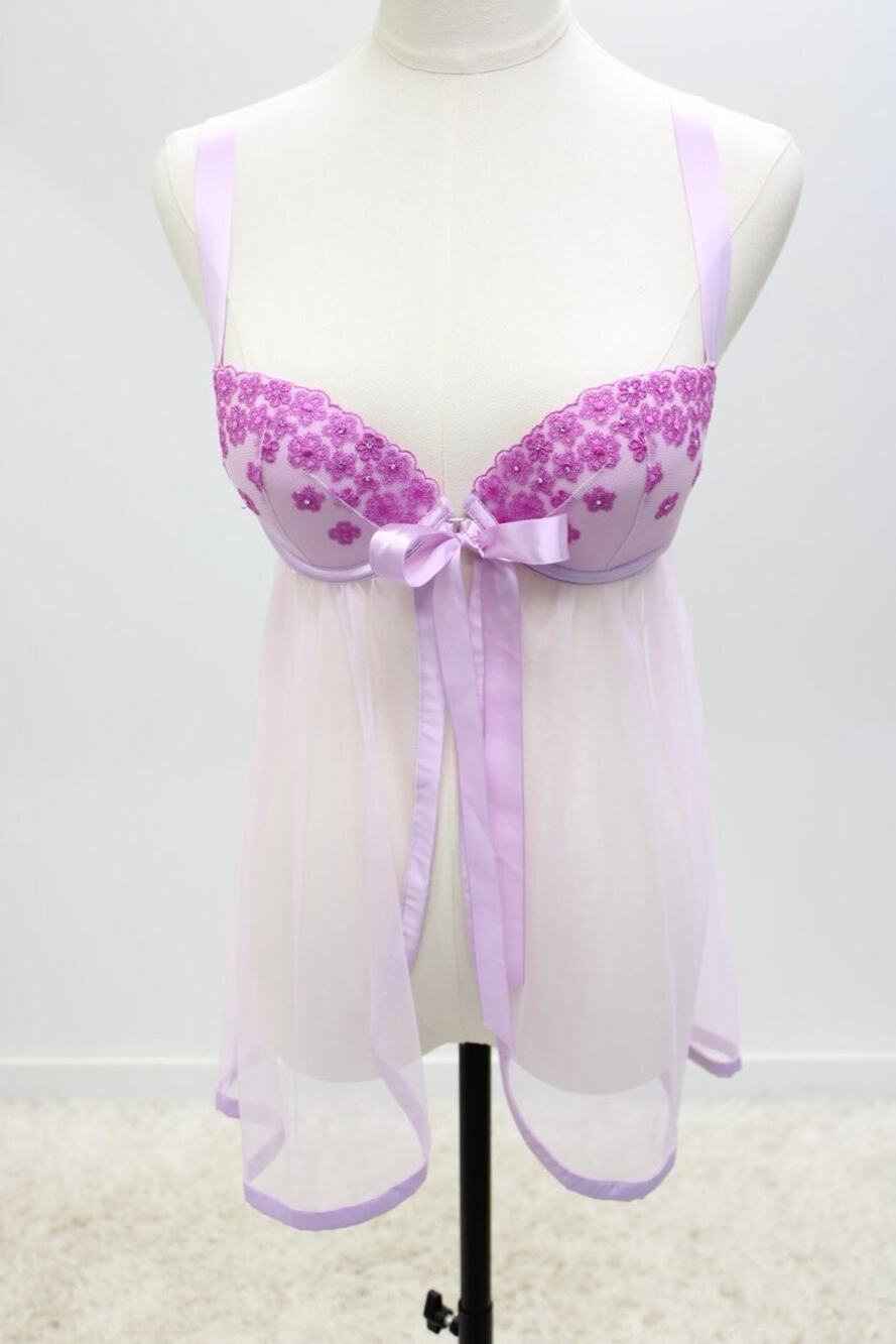Victoria's Secret Lavender Nightie Pushup bra 36B Front Closure Bling Sheer